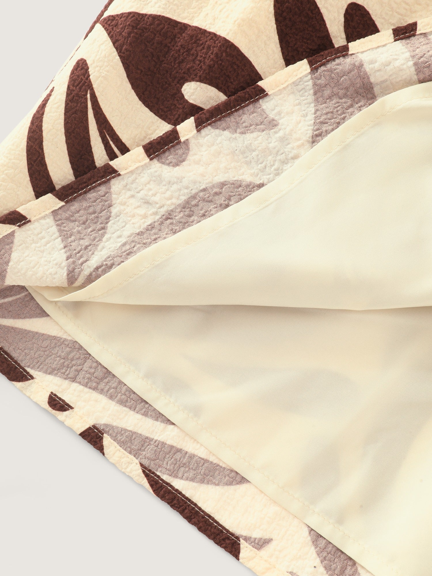 Abstract Print Elastic Waist Shorts