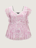 Soft Floral Lace Scallop Neck Flutter Sleeve Peplum Top